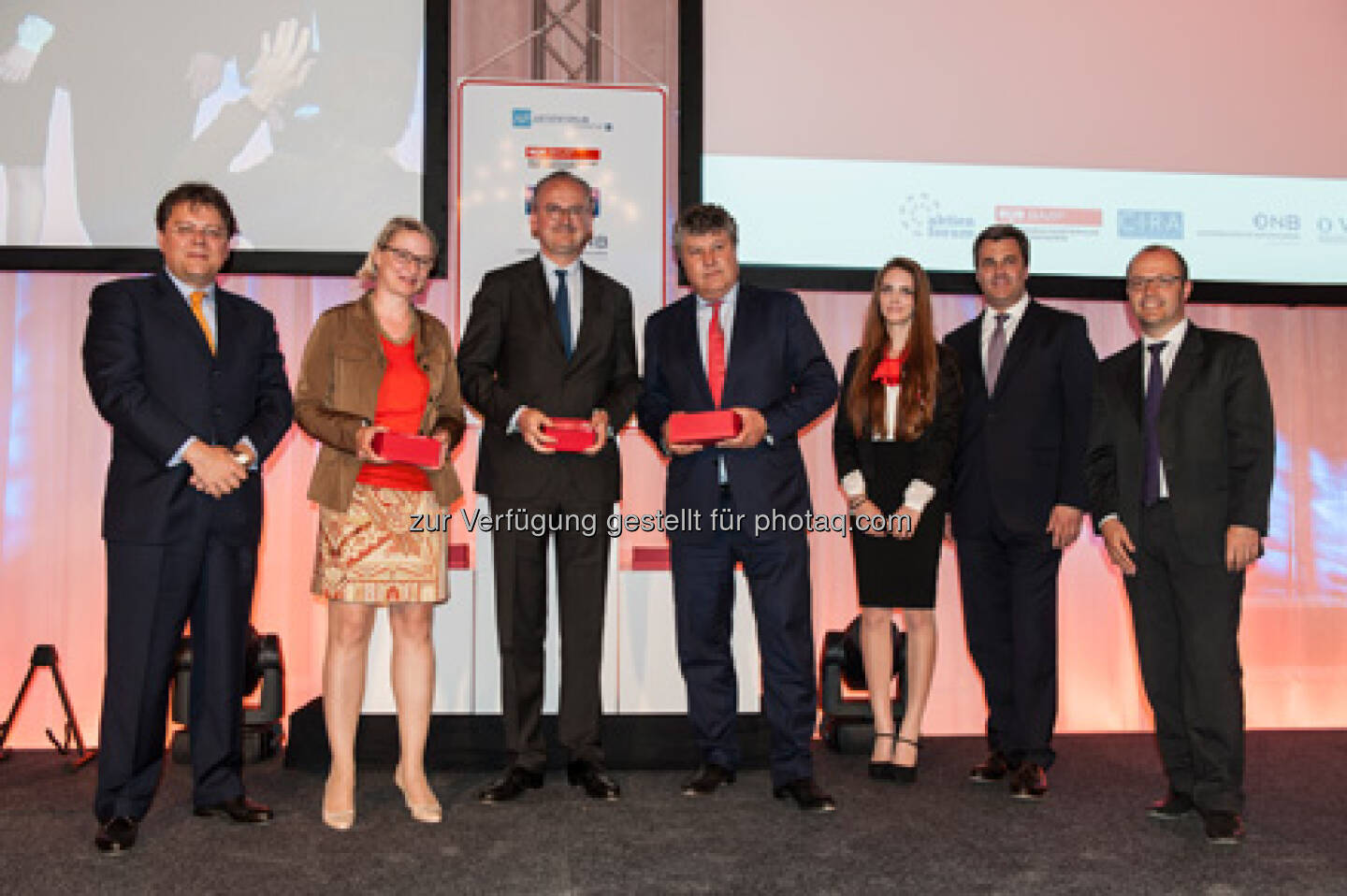 Siegerbild Wiener Börsepreis 2013 Privatanlegerpreis: 1. Platz: Andritz AG 
2. Platz: Erste Group Bank AG 
3. Platz: OMV AG 