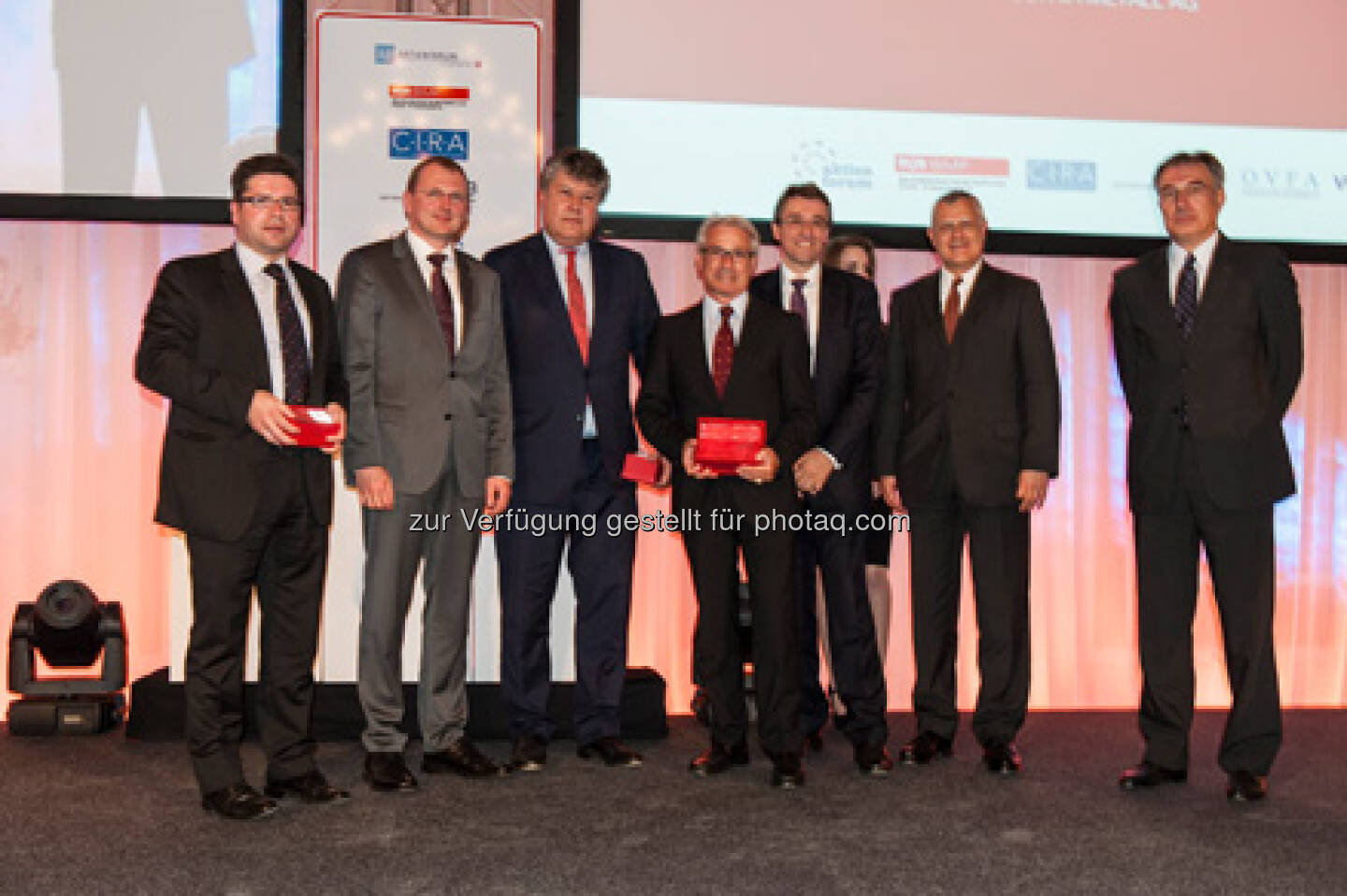 Siegerbild Wiener Börsepreis 2013 ATX-Preis: 1. Platz: Österreichische Post AG 
2. Platz: Andritz AG 
3. Platz: AMAG Austria Metall AG
