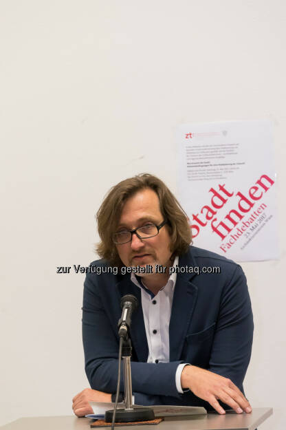 Vizepräsident Architekt DI Bernhard Sommer - Kammer der ZiviltechnikerInnen für Wien, Niederösterreich und Burgenland: Stadt finden - Fachdebatten der Kammer der ZiviltechnikerInnen gestartet (Fotograf: Gerhard Buchacher - Fotocredit: Kammer der ZiviltechnikerInnen für Wien, NÖ & Bgld.), © Aussender (24.05.2017) 