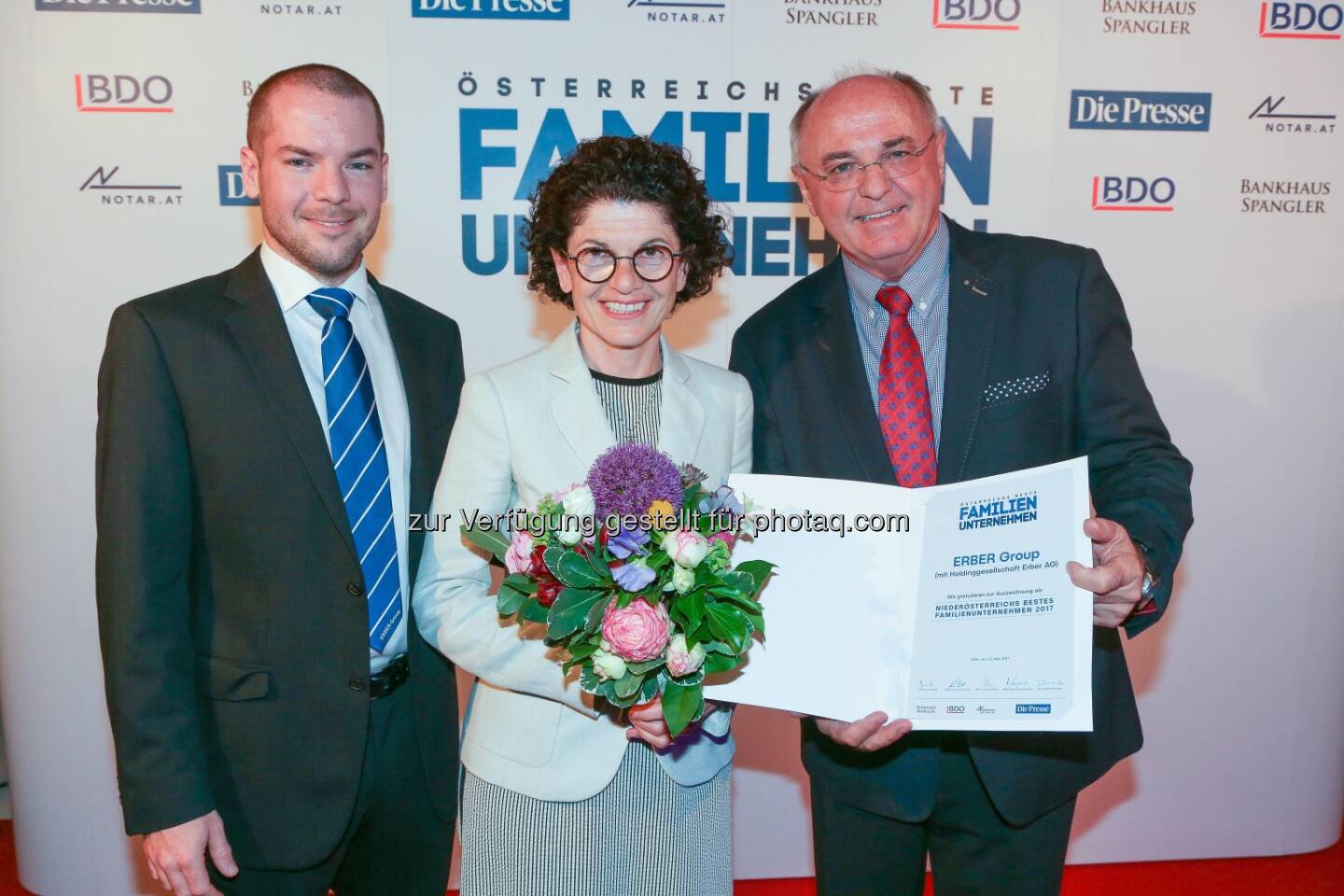 Lukas Erber, Margarete Erber, Ing. Erich Erber, PhD h.c. - Erber AG: ERBER AG bestes Familienunternehmen Niederösterreichs (Fotocredit: „Die Presse“/Richard Tanzer)