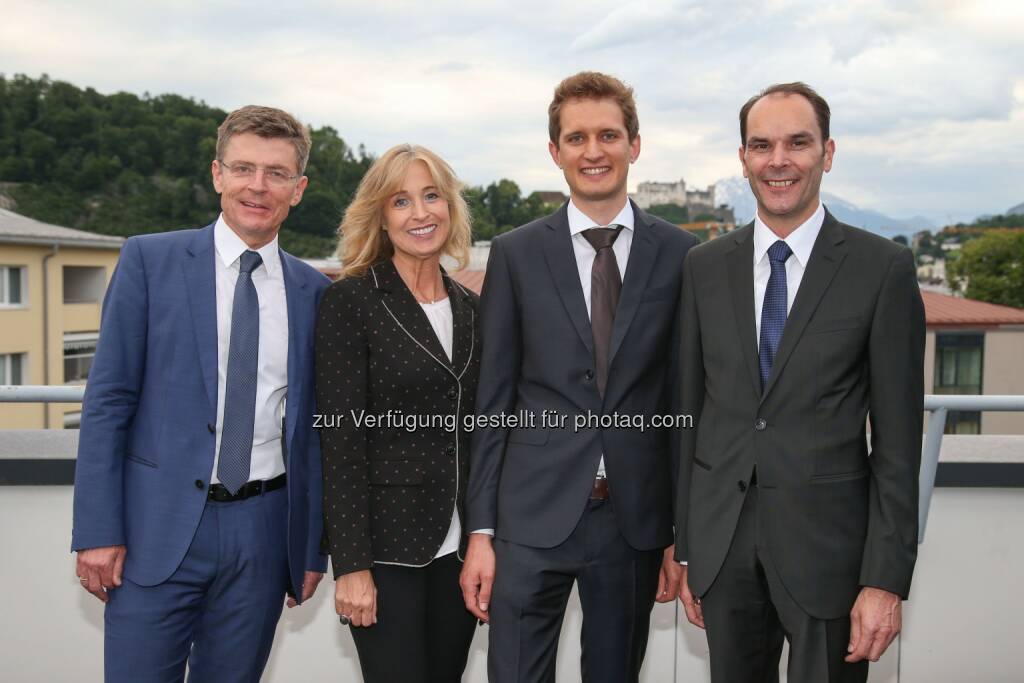 Univ. Doz. Dr. Franz Xaver Roithinger (Präsident der Österreichischen Kardiologischen Gesellschaft), Mag. Karin Rieder (Leiterin der Abteilung General Medicine bei Bayer Austria), Dr. Sebastian Reinstadler, Ph.D. (Preisträger), Univ. Prof. Dr. Bernhard Metzler, M.Sc. (Sekretär der Österreichischen Kardiologischen Gesellschaft) - Bayer Austria Ges.m.b.H.: Bayer Austria stiftet Werner-Klein-Forschungspreis der Österreichischen Kardiologischen Gesellschaft (Fotocredit: Bayer Austria GmbH/APA-Fotoservice/Neumayr), © Aussender (19.06.2017) 