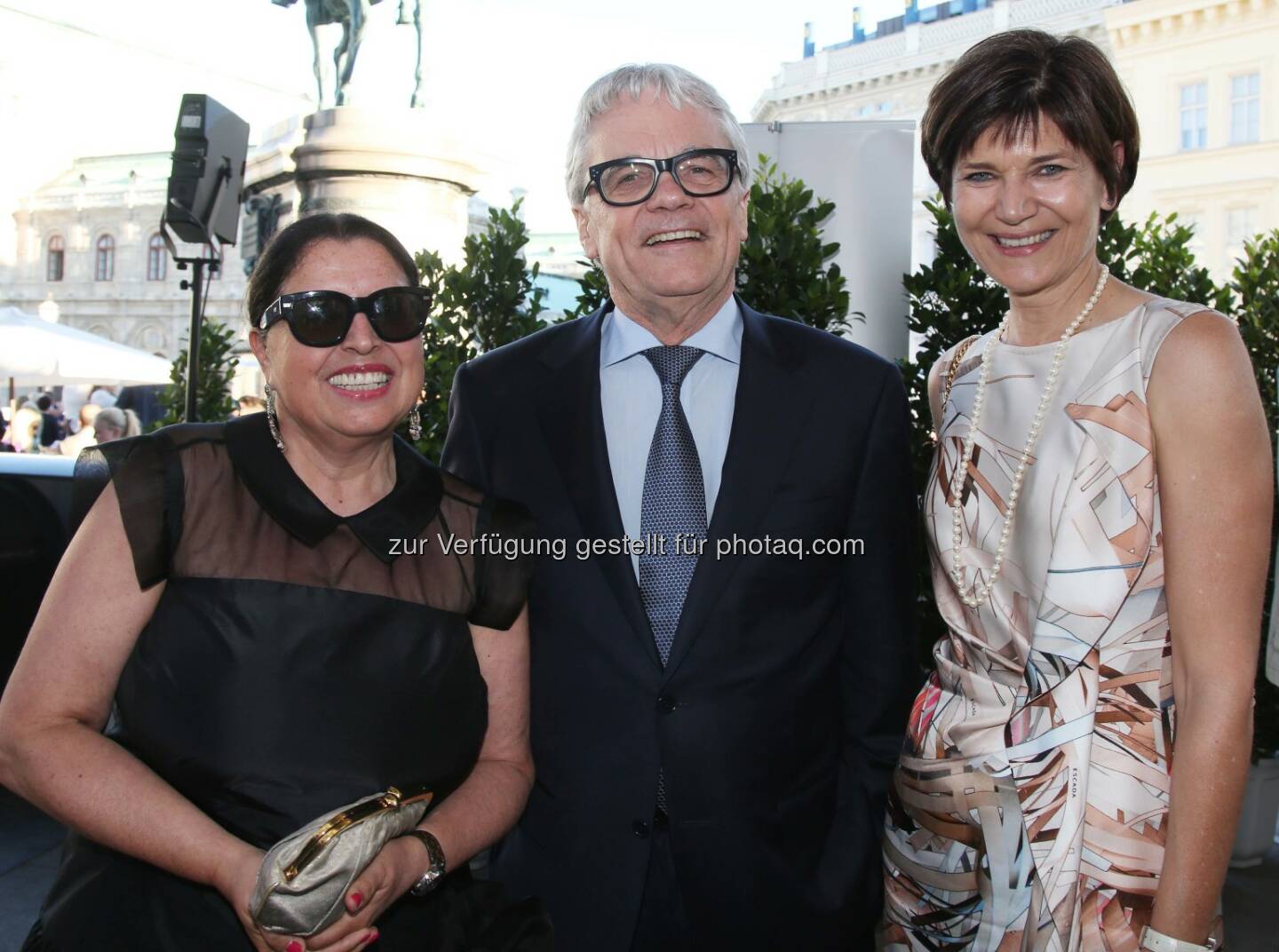 voestalpine-Generaldirektor Wolfgang Eder mit Gattin Gabriele, RLB OÖ-Generaldirektor-Stellvertreterin Michaela Keplinger-Mitterlehner (Bild: RLB OÖ/Strobl)