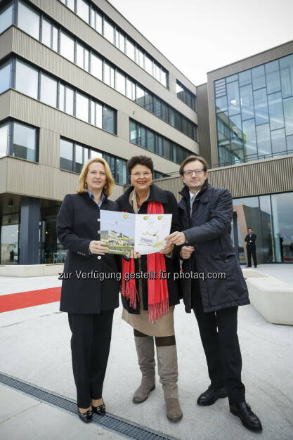 Eröffnung aspern iQ: Doris Bures, Renate Brauner, Gerhard Hirczi (c) Wirtschaftsagentur Wien (15.12.2012) 