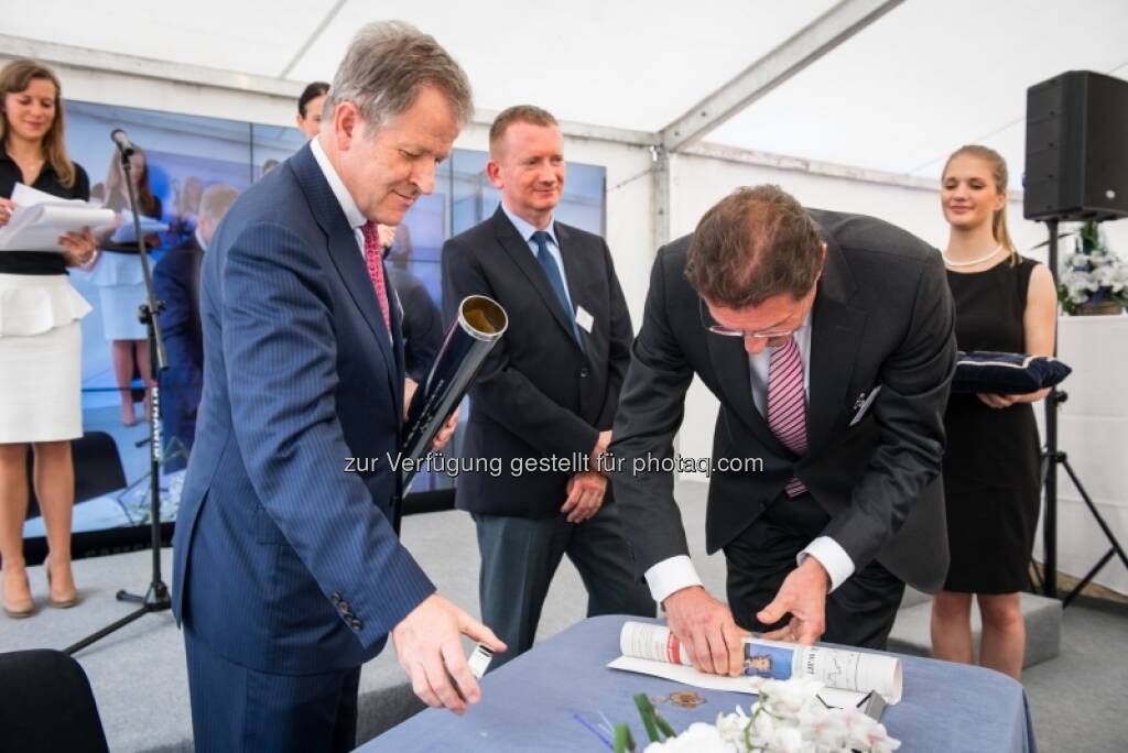 Eduard Zehetner, Marek Tryzybowicz, Franz Scheibenecker, © Immofinanz via <a href=