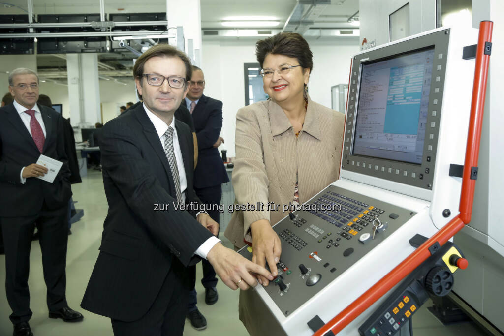 Eröffnung aspern iQ: Gerhard Hirczi, Renate Brauner (c) Wirtschaftsagentur Wien (15.12.2012) 