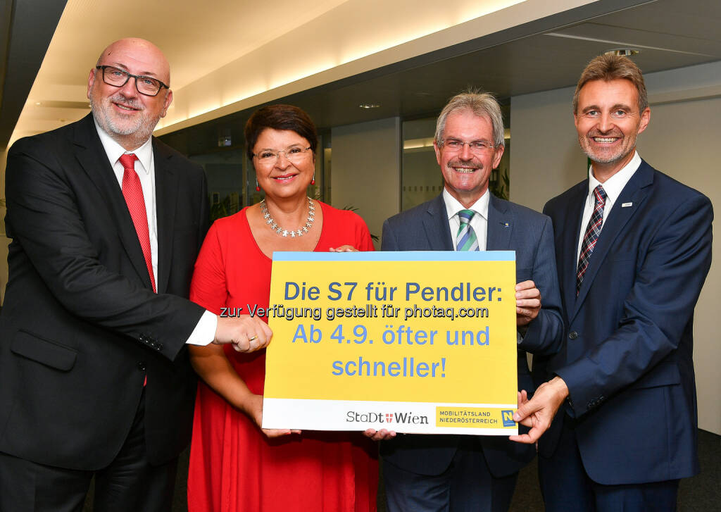 Vorstandsvorsitzender Andreas Matthä, ÖBB Finanzstadträtin Renate Brauner, Wien Verkehrslandesrat Karl Wilfing, Niederösterreich Geschäftsführer Wolfgang Schroll, VOR - Verkehrsverbund Ost-Region (VOR) GmbH: VOR: S-Bahn- & Regionalbus-Paket zur Entlastung der Pendler (Fotocredit: NLK Burchhart), © Aussendung (25.08.2017) 