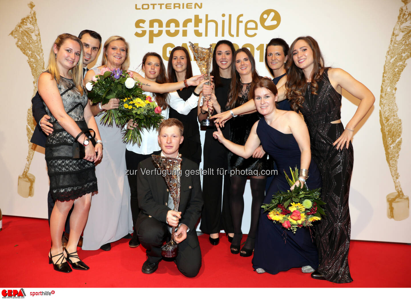 Lotterien Sporthilfe-Gala - Werner Stadelwieser und das ÖFB Damen-Nationalteam (Photo: GEPA pictures/ Walter Luger)