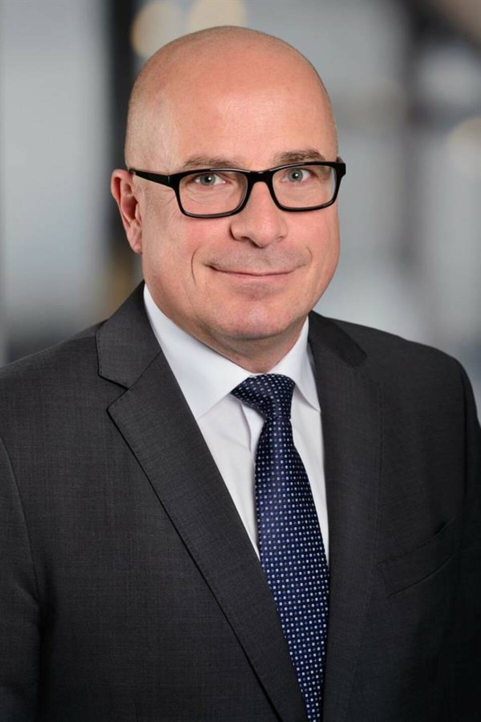 Peter Pirkner (49) ist in die Partnerschaft von EY Österreich aufgenommen worden. Als Verantwortlicher für den HR Management Consulting Bereich unterstützt er mit seinem Team Unternehmen dabei, wertsteigernde Lösungen für strategische Herausforderungen im Personalbereich zu finden und so die Business Performance zu verbessern. Foto: EY