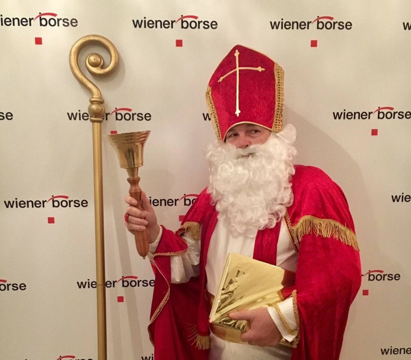 Nikolo zu Besuch in der Wiener Börse, Foto: Wiener Börse