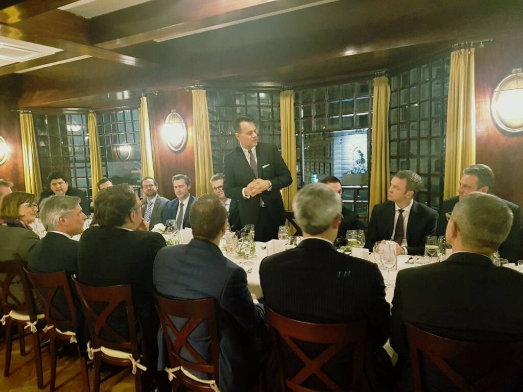 @Wiener Börse's ECM-Dinner with top #EquityCapitalMarket experts from Frankfurt, London and Vienna was the ideal setting for Q&As on our position as globally leading trading platform for Austrian companies. Get in touch with my team @Henriette Lininger, @Thomas Rainer and @Martin Wenzl for facts on the depth of liquidity and the range of international investors and trading members, which are the key drivers of our dominant market share or have a look online: https://lnkd.in/eyFCdb5 (19.01.2018)