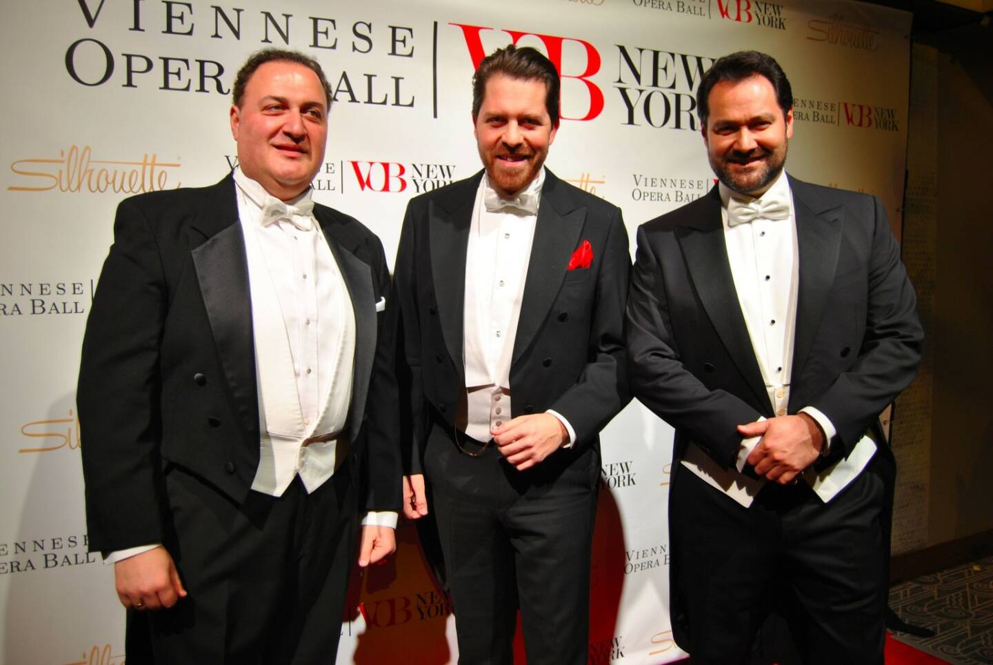 Die Sänger George Ganizde, Daniel Serafin und Ildar Abdrazakov © The Viennese Opera Ball