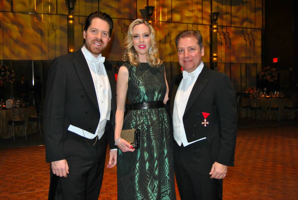 Daniel Serafin, Executive Director Silvia Frieser, Austro-Designer Atil Kutoglu © The Viennese Opera Ball (03.02.2018) 