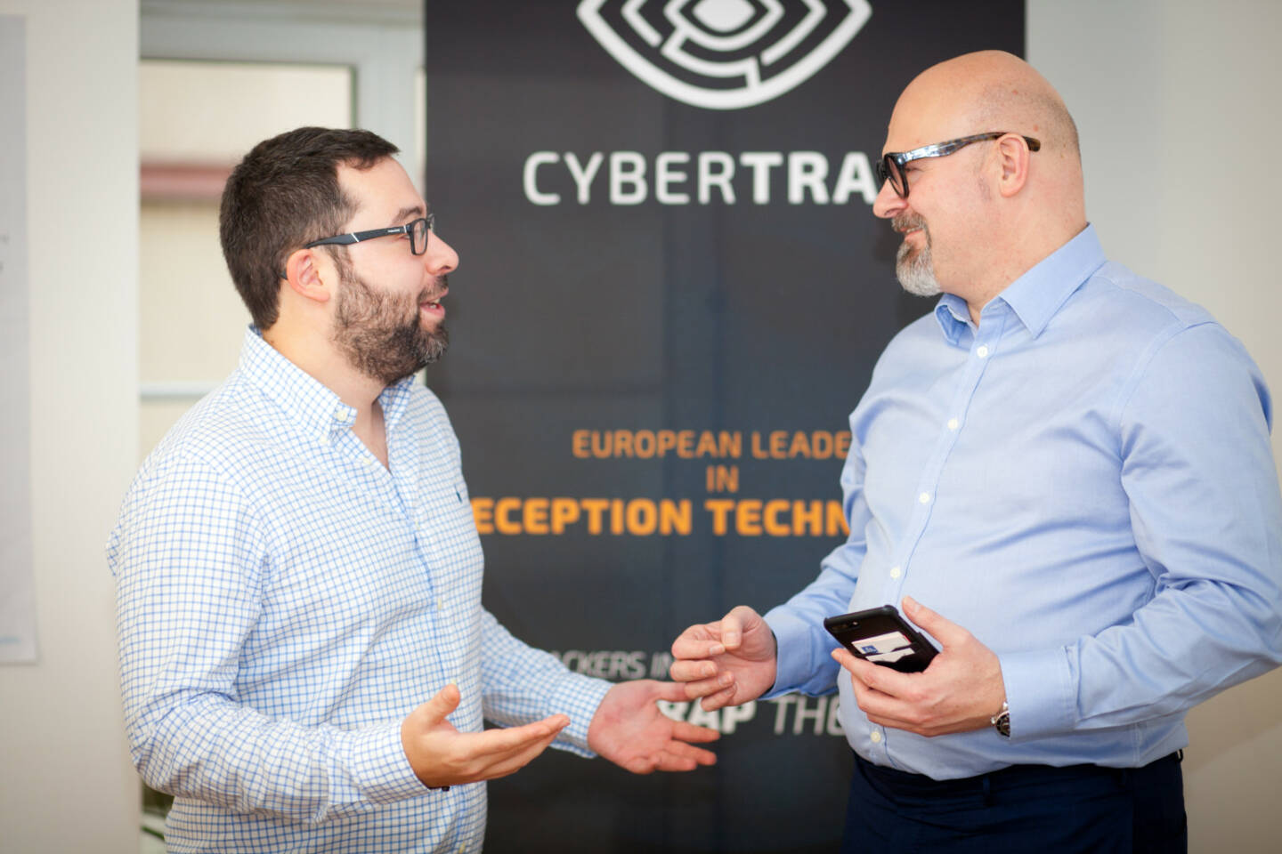 Jack Wagner, CEO CyberTrap GmbH, Avi Kravitz, CTO und Gründer CyberTrap GmbH, Foto: Michaela Mejta