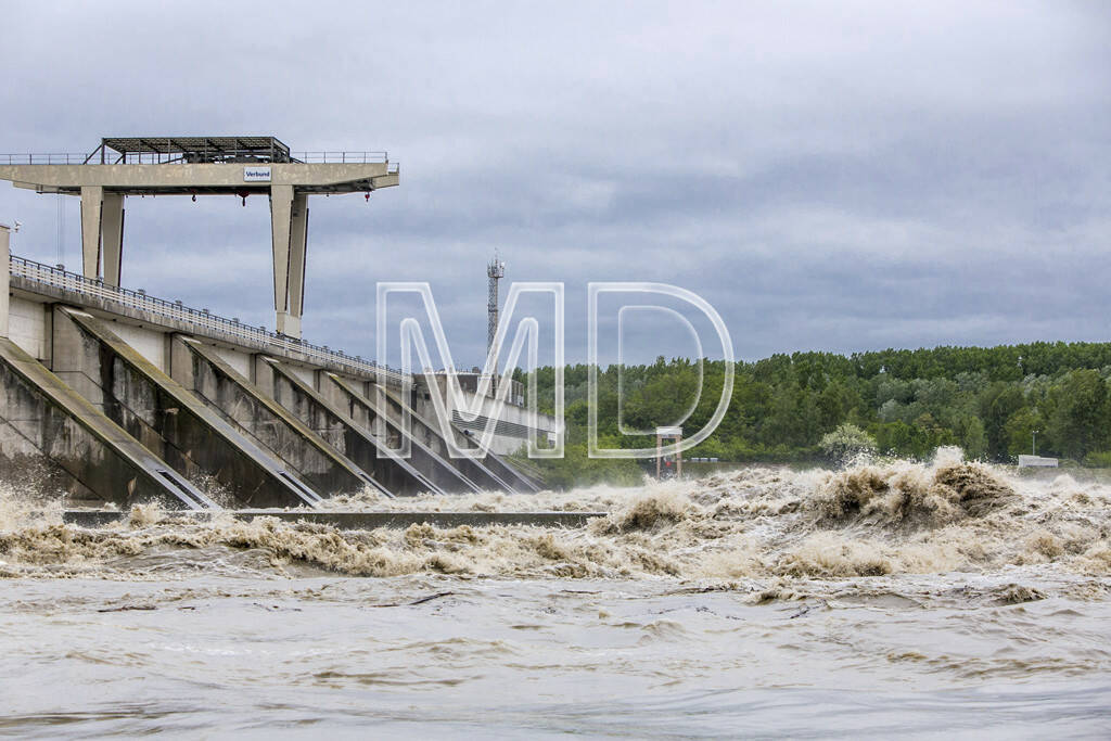 Donau, Hochwasser, Verbund Kraftwerk Greifenstein (03.06.2013) 