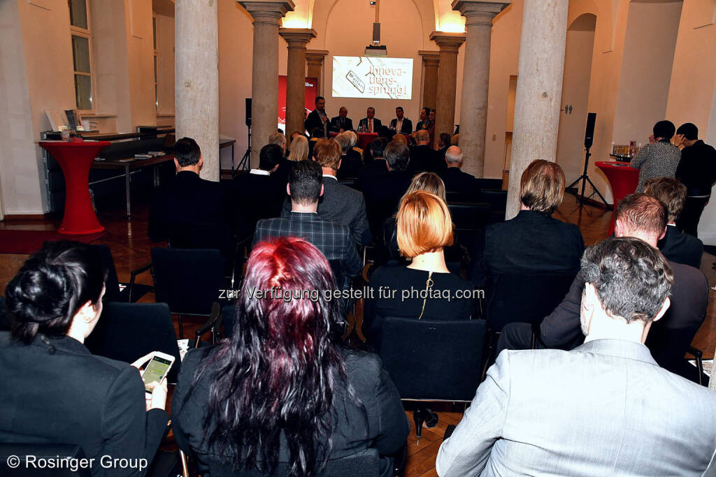 53 hochkarätige Gäste folgten interessiert der fast 2 stündigen Podiumsdiskussion..., © (C) Rosinger Group (03.03.2018) 