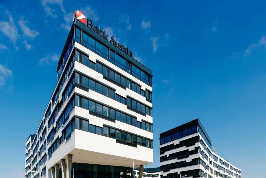 Der Umzug der Unicredit Bank Austria in die neue Unternehmenszentrale am Austria Campus hat begonnen, das neue Headquarter ist Standort für die UniCredit Bank Austria, die in Wien ansässigen UniCredit CEE-Einheiten und alle UniCredit Konzerngesellschaften in Wien, insgesamt 5.300 Mitarbeiterinnen und Mitarbeiter übersiedeln in den Austria Campus; Bild: Unicredit (22.03.2018) 