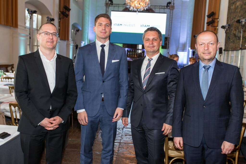 Spängler IQAM Invest und Spängler IQAM Research Center Investmentforum: Prof. Michael Halling, PhD (Stockholm School of Economics), Mag. Matthias Kröpfel (Spängler IQAM Invest), Dr. Thomas Steinberger (Spängler IQAM Invest) und Univ.-Prof. DDr. Thomas Dangl (Spängler IQAM Invest); Credit: Spängler IQAM Invest (19.04.2018) 