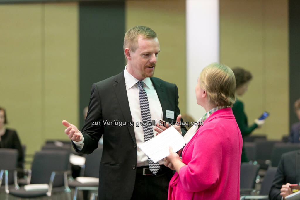 Christian-Hendrik Knappe (Deutsche Bank X-markets), Heike Arbter (RCB), © Martina Draper (27.04.2018) 