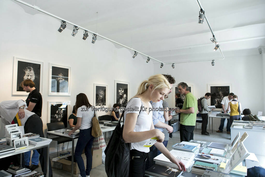 Anzenberger Gallery auf dem Vienna Photo Book Festival, © Martina Draper (09.06.2013)