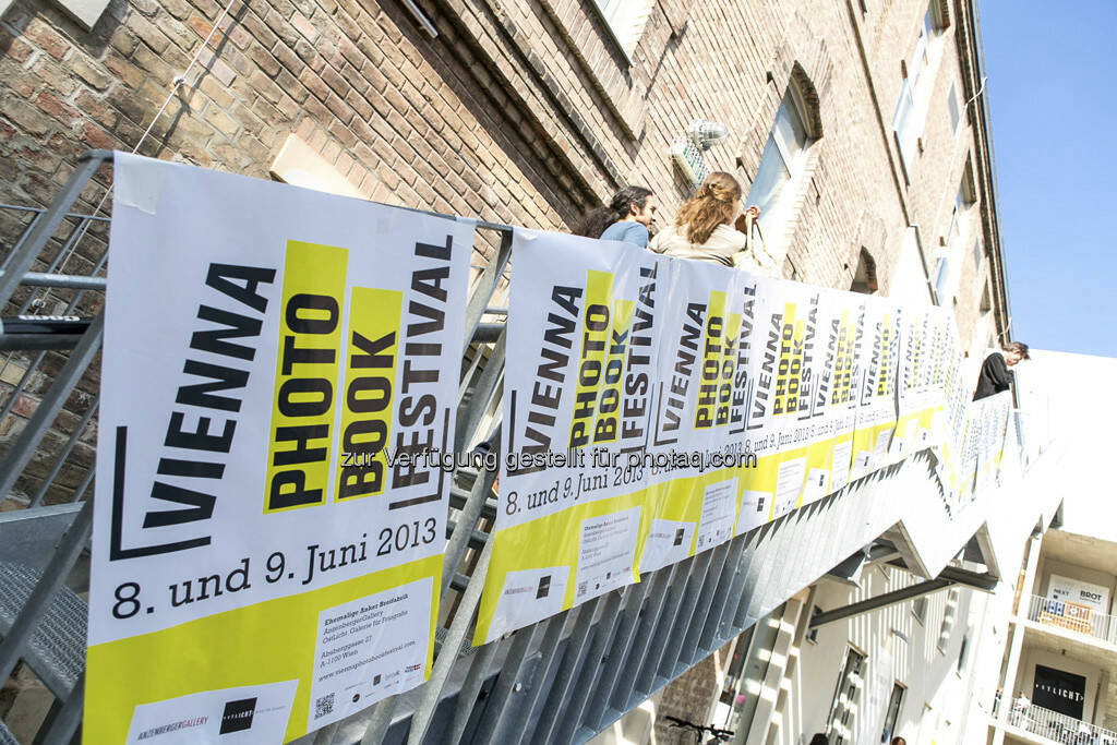 Vienna Photo Book Festival, Plakat, Stiege, © Martina Draper (09.06.2013)