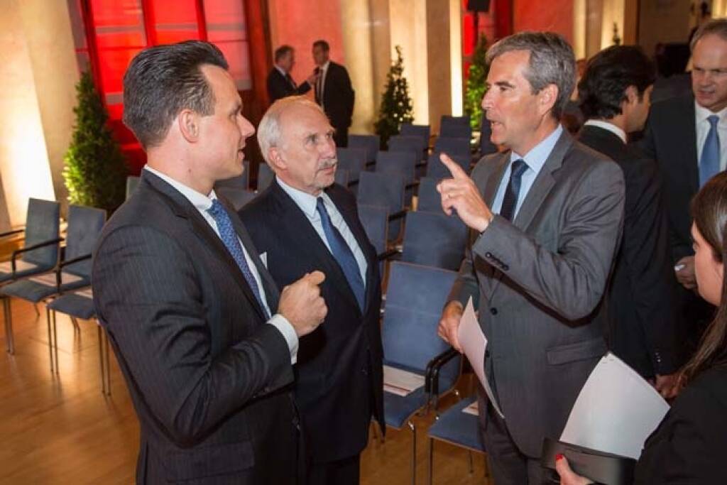 Börse-Chef Christoph Boschan, OeNB-Gouverneur Ewald Nowotny, Finanzminister Hartwig Löger, Credit: APA-Fotoservice, © APA-Fotoservice/Wiener Börse (22.05.2018) 