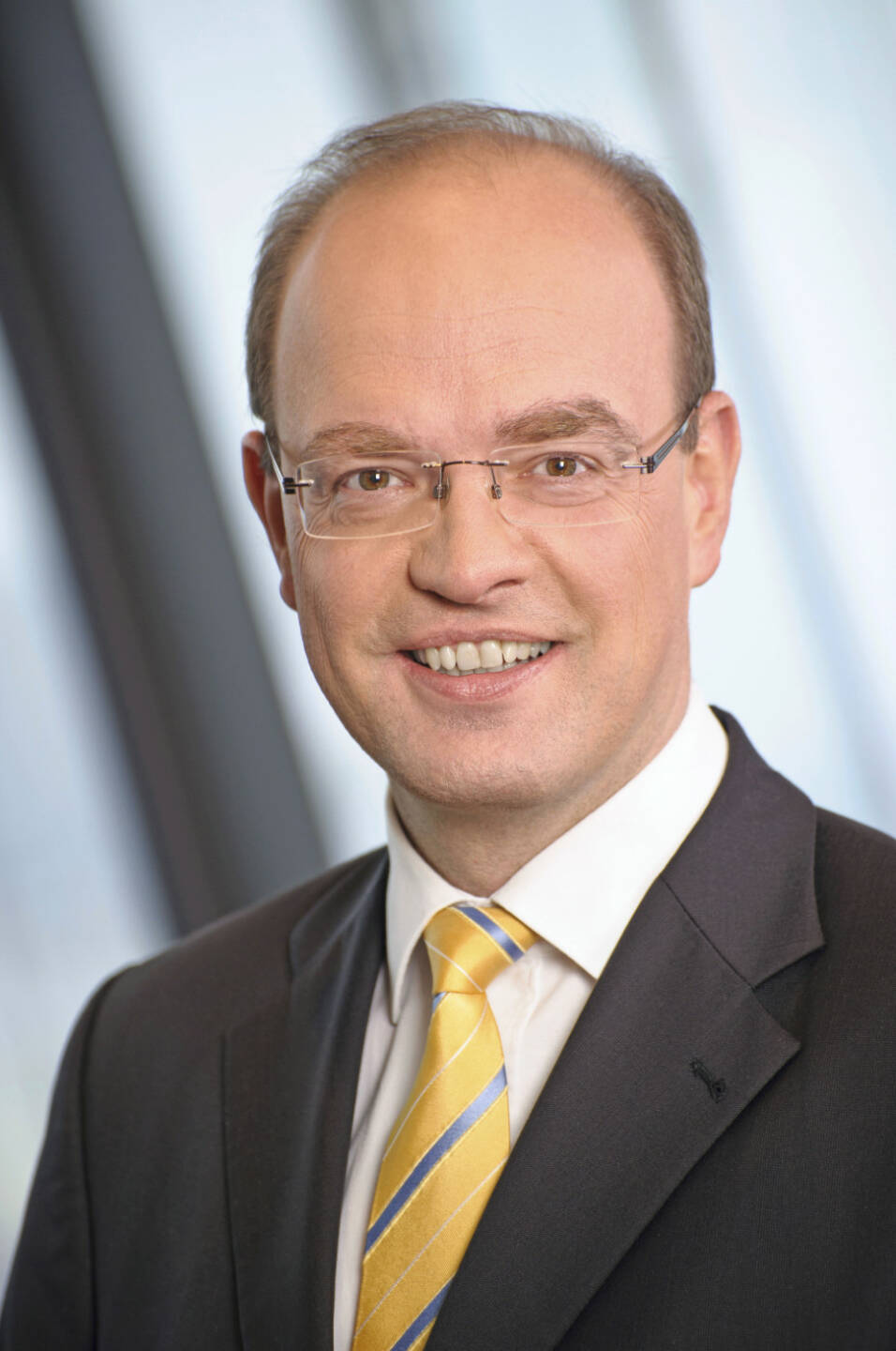 Peter Lennkh, RBI-Vorstand (10.Juni) - finanzmarktfoto.at wünscht alles Gute! (c) Kammeter