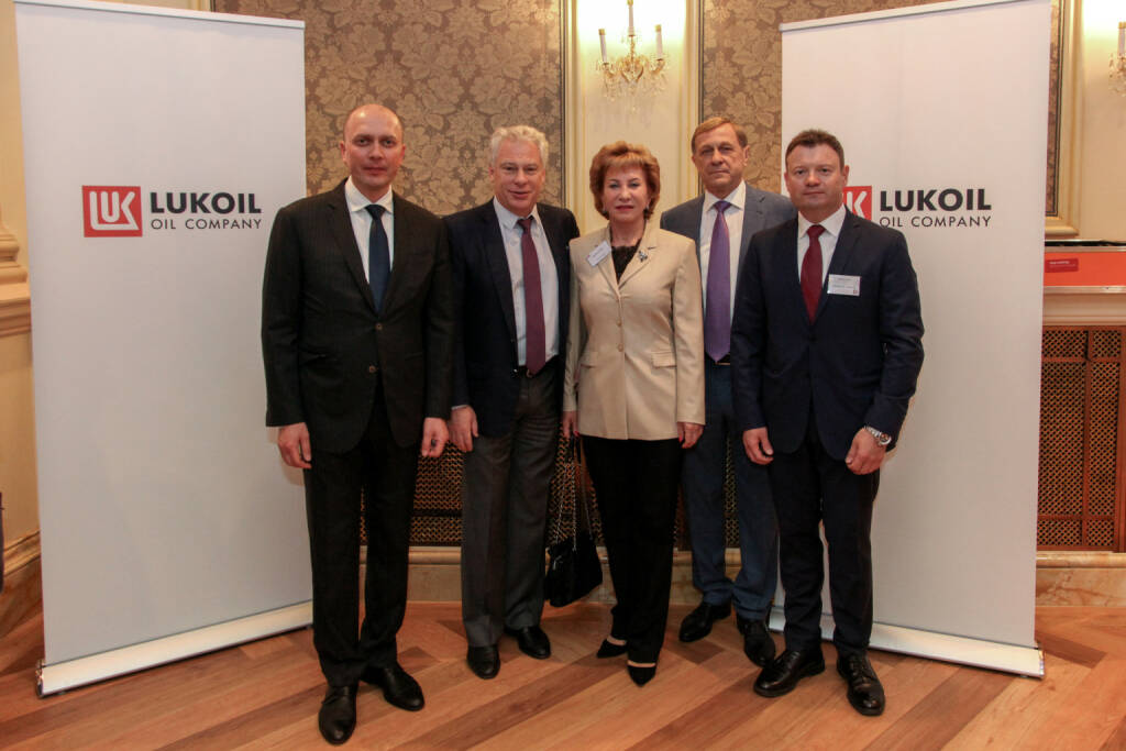 LUKOIL INTERNATIONAL GmbH: Hochkarätige LUKOIL Steuerkonferenz erneut in Wien;  im Bild: Teilnehmer der LUKOIL Steuerkonferenz in Wien mit Alexander Matytsyn, CEO LUKOIL INTERNATIONAL GmbH Österreich (2. v.l.); Fotocredit: Pawel Gruszkiewicz (04.06.2018) 