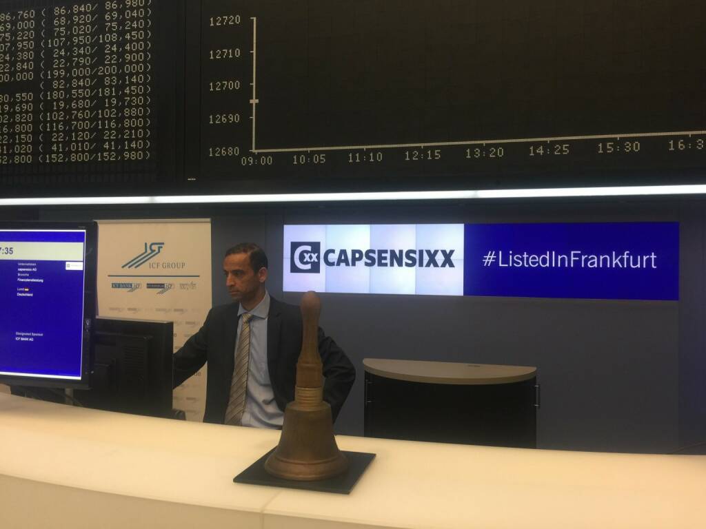 Gleich #ListedinFrankfurt in Frankfurt: capsensixx startet kurz nach 9 Uhr in den Handel. Der Anbieter von Finanzverwaltungsservices für Unternehmen hat 847.550 Aktien zu 16 Euro platziert. Die Marktkapitalisierung zum Börsenstart liegt bei 54,88 Mio. Euro. Das Unternehmen, vor IPO eine 100prozentige Tochter der PEH Wertpapier AG, hat sich für den Prime Standard entschieden.  Die erste Preisfeststellung findet parallel auf Xetra und dem Frankfurter Parkett statt. Wir visualisieren die Handelsphasen der IPO-Auktion auf https://lnkd.in/grmwRUC und übertragen das Geschehen vor Ort ab 9 Uhr live auf unserem Youtube-Kanal: https://lnkd.in/dt9FPh3. (21.06.2018)