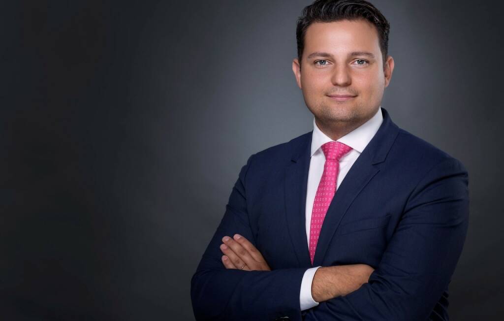 Die DONAU Versicherung verleiht Mario Dienstl, dem Leiter der Schadenabteilung im Bereich Nicht-Leben, per 1. Mai 2018 die Prokura. Fotocredit: Michael Maier, © Aussendung (04.07.2018)