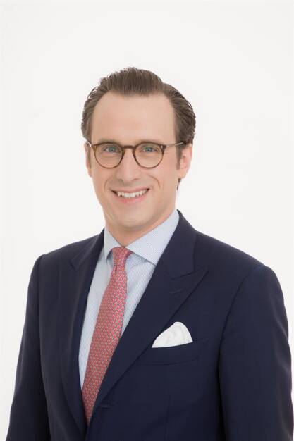 Christoph Trauttenberg, Director von Michael Page in Österreich: Insgesamt kann eine Gesamtumsatzsteigerung im 2. Quartal 2018 zum Vergleich mit dem 2. Quartal 2017 von +16 % auf rund EUR 236 Mio. vermeldet werden. Das ist die größte vierteljährliche Wachstumsrate seit sieben Jahren. Im Vergleich zum ersten Halbjahr 2017 konnte das Unternehmen im selben Zeitraum 2018 einen Umsatz von rund EUR 449 Mio. verzeichnen. Das entspricht ebenfalls einer großartigen Steigerung von +14,2 %.“, Copyright: © Richard Tanzer, © Aussender (17.07.2018) 