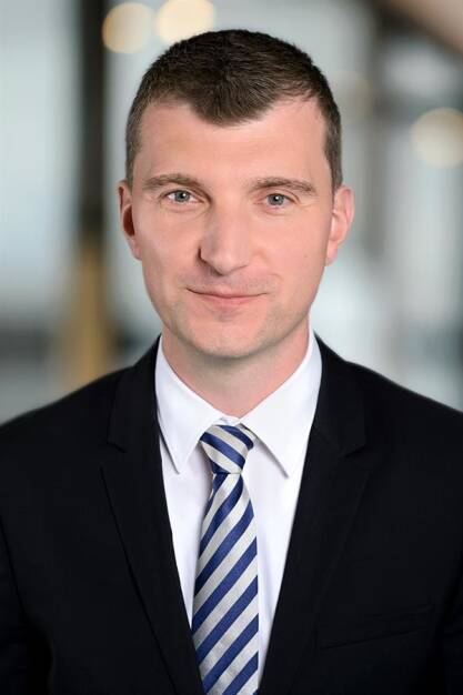 Markus Hölzl wurde in die Partnerschaft von EY Österreich aufgenommen. Der gebürtige Oberösterreicher ist Geschäftsführer und leitet den Bereich Risk Advisory Services bei EY Österreich. Markus Hölzl ist auf Beratung in den Bereichen Corporate Governance, Risikomanagement, Interne Kontrollsysteme und Internal Audit spezialisiert. Credit: EY, © Aussendung (06.08.2018) 