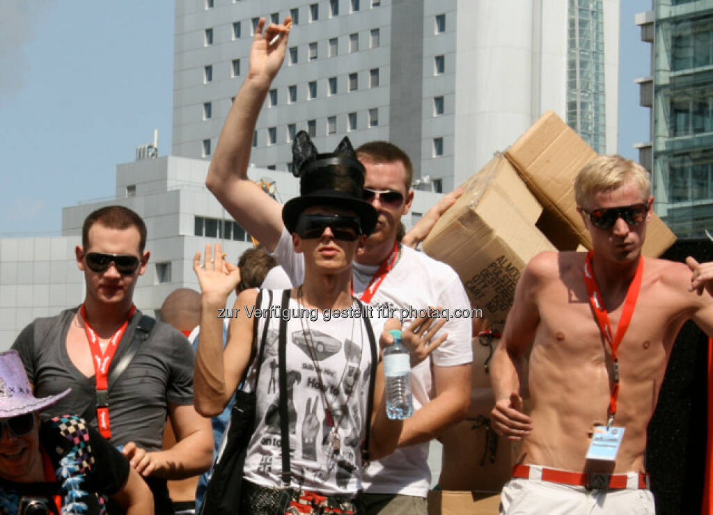 Regenbogenparade in Wien (14.06.2013) 