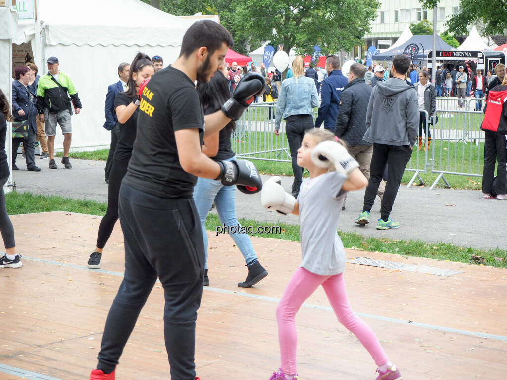 Kickboxen, Boxen, © photaq.com (23.09.2018) 