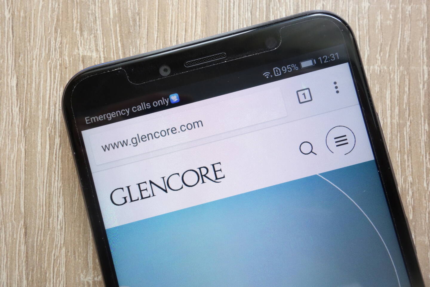 Glencore, Logo - https://de.depositphotos.com/207131464/stock-photo-konskie-poland-august-2018-glencore.html