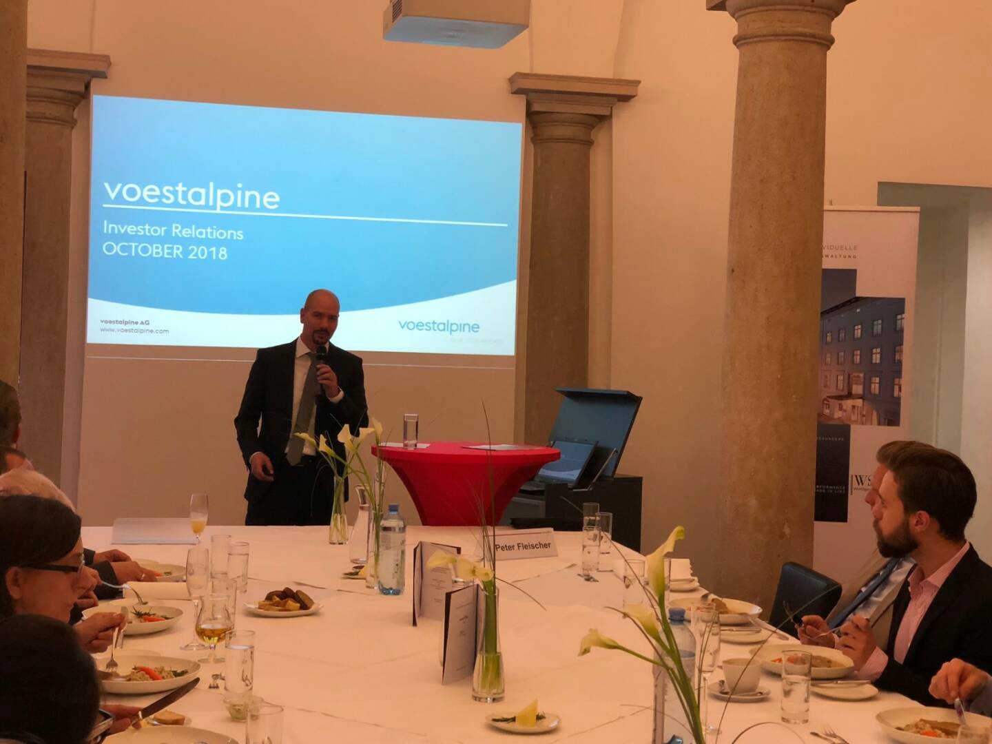 Präsentation des Österreich-Fonds der WSS Vermögensmanagement GmbH, voestalpine-IR-Chef Peter Fleischer stellte die Company vor