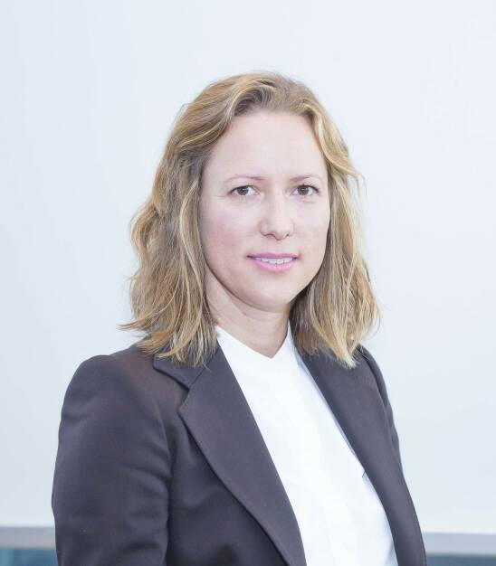 Carmen Keider MA, 39, verstärkt ab November 2018 als Asset Managerin das Team der Immo Solutions GmbH.  Damit vergrößert sich dasTeam rund um die geschäftsführenden Gesellschafter Harald Kopertz und Christian Schön. In ihrer Funktion als Asset Managerin zeichnet Keider vorwiegend für die Weiterentwicklung  von Bestandsimmobilien verantwortlich., © Aussender (06.11.2018) 