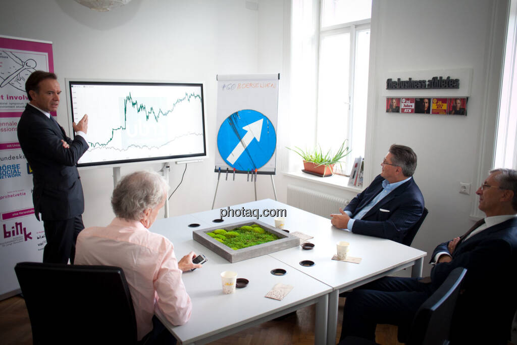 Thomas Winkler (UBM), Christian Drastil (BSN), Karl-Heinz Strauss (Porr), Thomas Birtel (Strabag), © Michaela Mejta/photaq.com (21.11.2018)