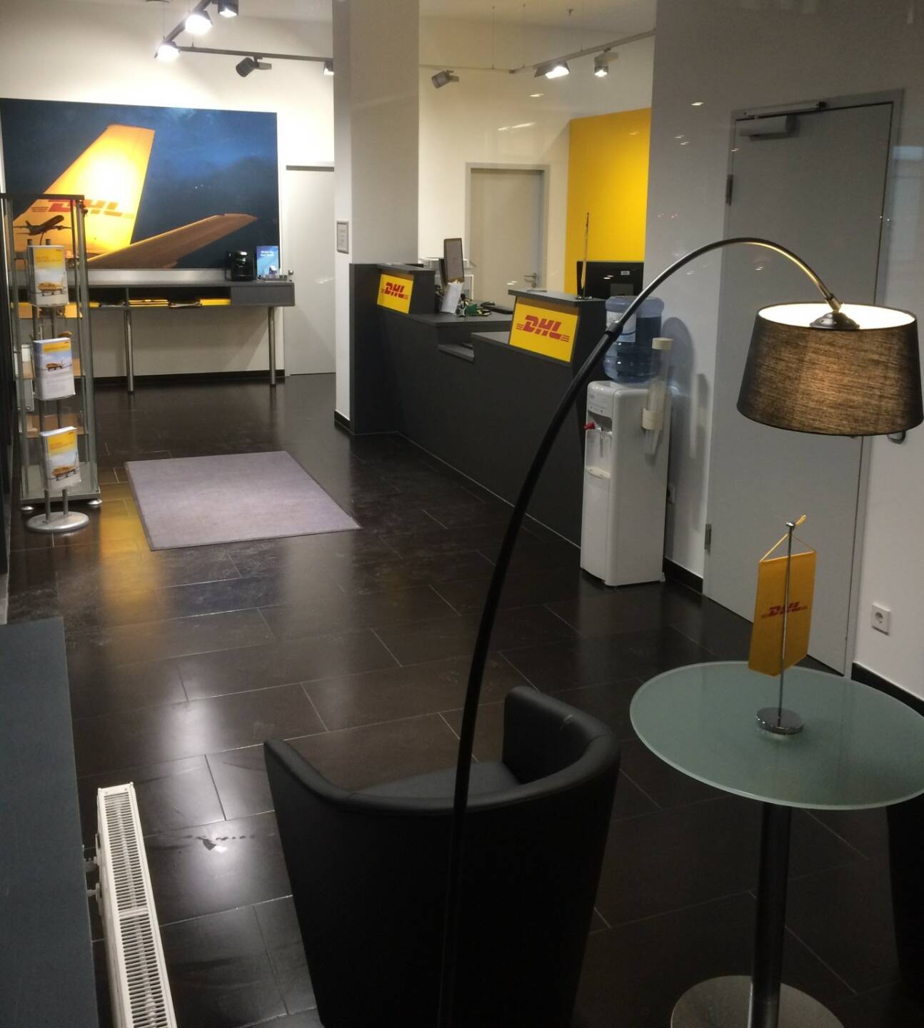 Neuer DHL Express Store am Euro Plaza Wien, Credit: DHL