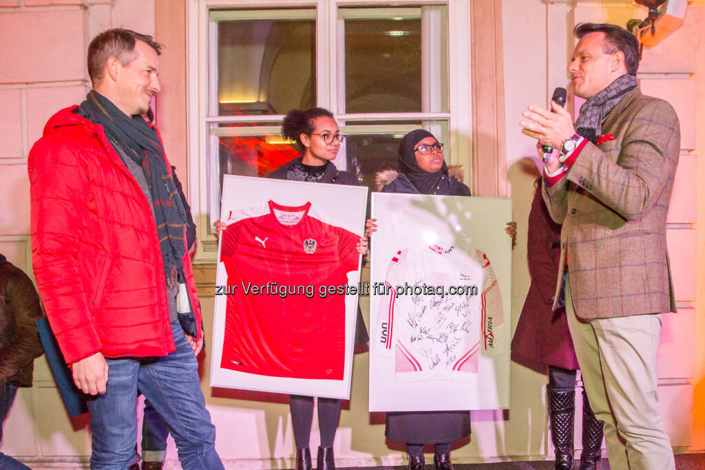 Christoph Boschan (Wiener Börse), Fußball Nationalteam-Dress, Ski-Unterwäsche, © Wiener Börse AG/APA-Fotoservice/Juhasz (23.11.2018) 