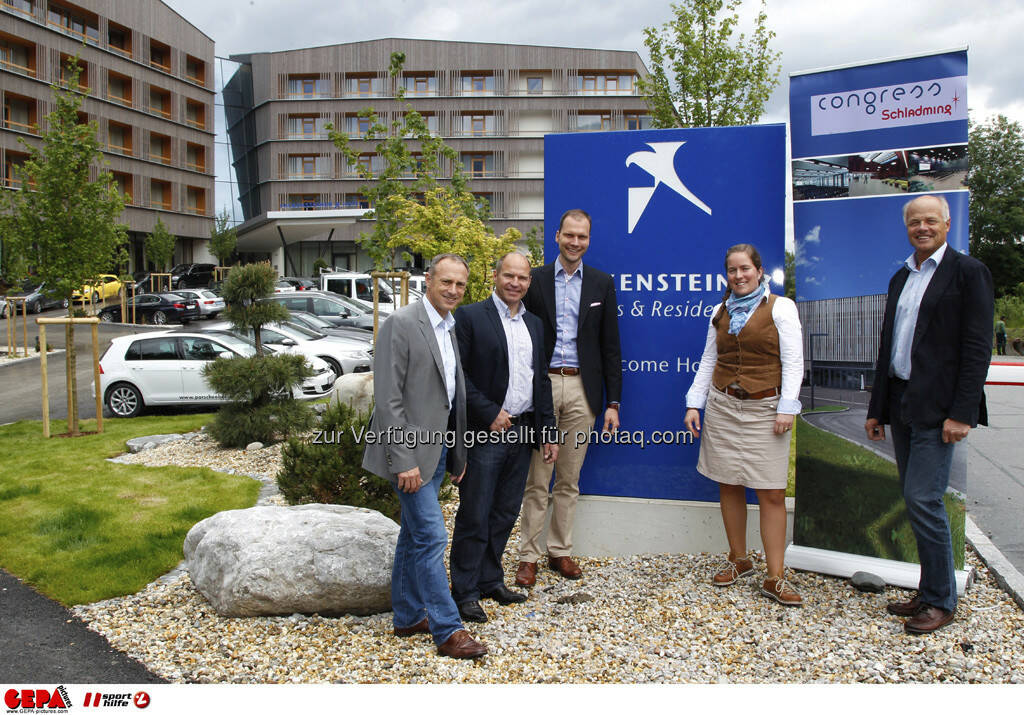 WIFI Sporthilfe Forum. Geschaeftsfuehrer Anton Schutti (Sporthilfe), Marc Girardelli, Constantin von Deines (Falkensteiner), Julia von Deines (Falkensteiner) und Manfred Breitfuss (Congress Schladming), Foto: GEPA pictures/ Harald Steiner (17.06.2013) 