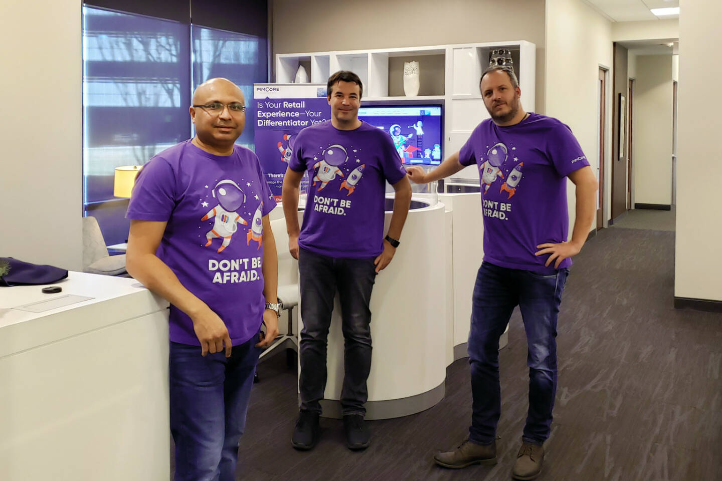 Österreichische Open-Source Software Pimcore erhält 3,5 Mio. USD von der Münchner Auctus Capital; v.l.: Shashin Shah (CEO von Pimcore Global Services), Roland Dessovic (Pimcore Geschäftsführer) und Dietmar Rietsch (Pimcore Geschäftsführer). Credit: Pimcore