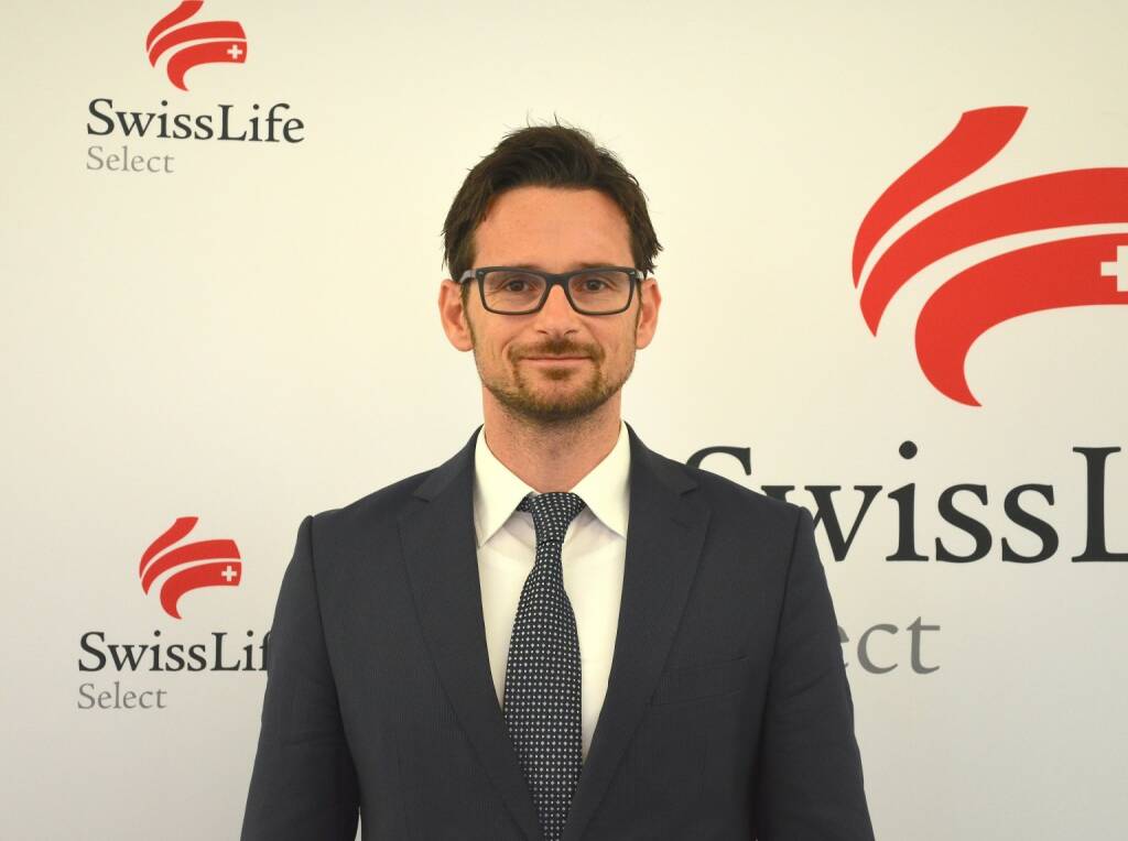 René Lobnig, CFA, (42) ist seit Jahresanfang neuer Chief Investment Consultant (CIC) beim Finanzdienstleister Swiss Life Select in Wien. In der neu geschaffenen Rolle ist Lobnig für die weitere Entwicklung der Anlagestrategie und -politik verantwortlich und arbeitet eng mit anderen Abteilungen im Wealth-Management von Swiss Life Select zusammen.
 , © Aussender (03.01.2019) 