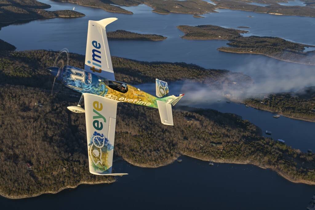 eyetime International Ltd: Vor dem Auftakt der Red Bull Air Race Weltmeisterschaftssaison 2019 fixieren eyetime, der Entwickler der gleichnamigen Social-Life-App, und Mika Brageot, der jüngste Master-Class-Pilot der Red Bull Air Race Weltmeisterschaft, eine Kooperation. Fotocredit:Katsuhiko TOKUNAGA/DACT,INC., © Aussendung (29.01.2019) 