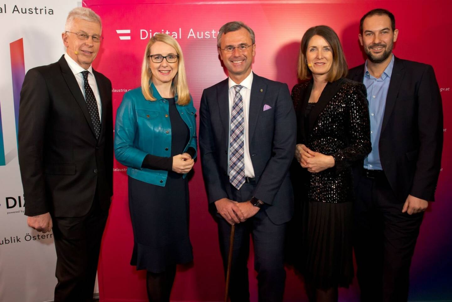 DIGITAL AUSTRIA KICK-OFF-EVENT: V.L.N.R.: KLAUS PSEINER, GESCHÄFTSFÜHRER FFG; BM MARGARETE SCHRAMBÖCK; BM NORBERT HOFER; HENRIETTA EGERTH, GESCHÄFTSFÜHRERIN FFG; ANDREAS TSCHÜSS, LEITER DER DIGITALSIERUNGSAGENTUR; Copyright: DIA / Helga Auer