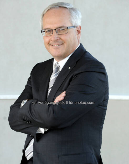 Hannes Bogner, Vorstand Uniqa (20. Juni) - finanzmarktfoto.at wünscht alles Gute!, © entweder mit freundlicher Genehmigung der Geburtstagskinder von Facebook oder von den jeweils offiziellen Websites  (20.06.2013) 