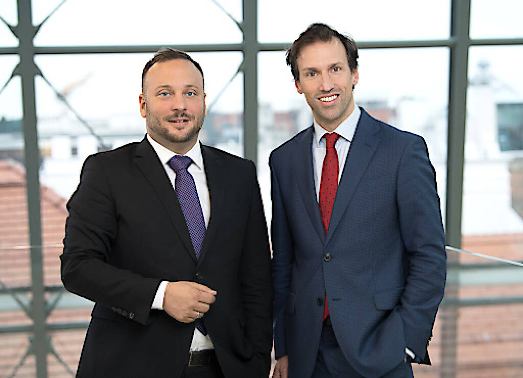 Bundesministerium für Finanzen: BMF: Finanzminister Hartwig Löger bestellt neuen Kabinettchef und Generalsekretär, Mit 1. April besetzt Finanzminister Hartwig Löger zwei Schlüsselfunktionen im Finanzministerium neu. Dietmar Schuster wird Generalsekretär und Rainer Rößlhuber Kabinettchef. Beide folgen auf Thomas Schmid, der diese Funktionen in Personalunion bekleidete. Nach der Bestellung zum Vorstand der ÖBAG durch deren Aufsichtsrat, legte er die BMF-Funktionen zurück. Fotocredit:BMF/Wilke (29.03.2019)