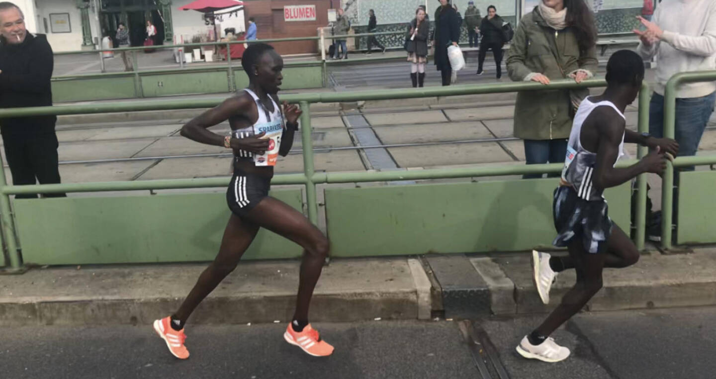 Vienna City Marathon 2019 Friedensbrücke 