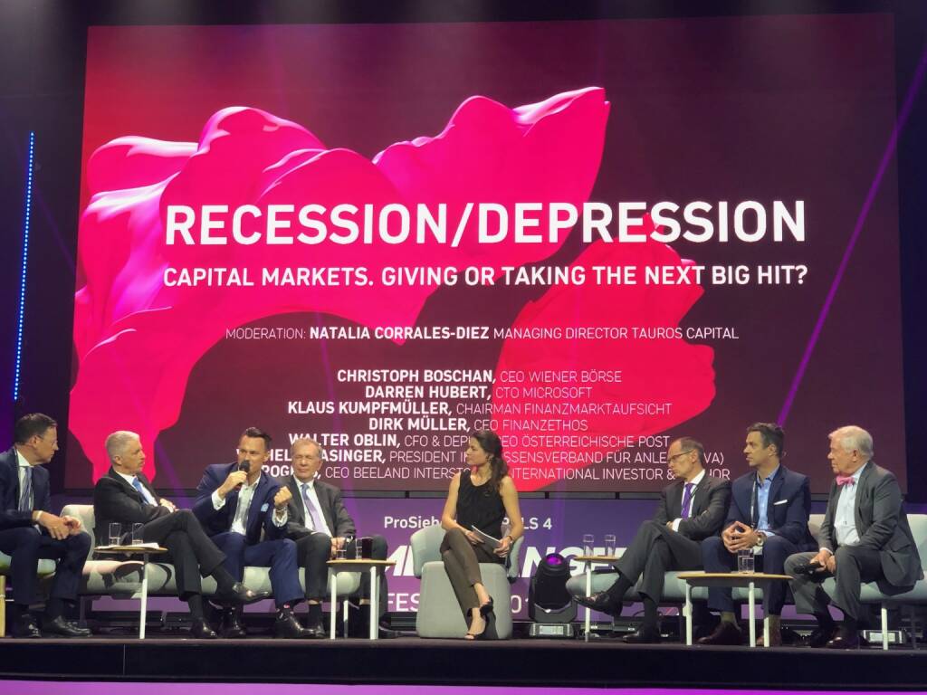 4GameChangers-Festival: Panel zum Thema Recession/Depression mit v.li. Klaus Kumpfmüller (FMA), Dirk Müller (Finanzethos), Christoph Boschan (CEO Wiener Börse), Wilhelm Rasinger (IVA), Natalia Corrales-Diez (Tauros Capital), Walter Oblin (CFO Post), Darren Hubert (Microsoft), Jim Rogers (Beeland) (09.04.2019) 