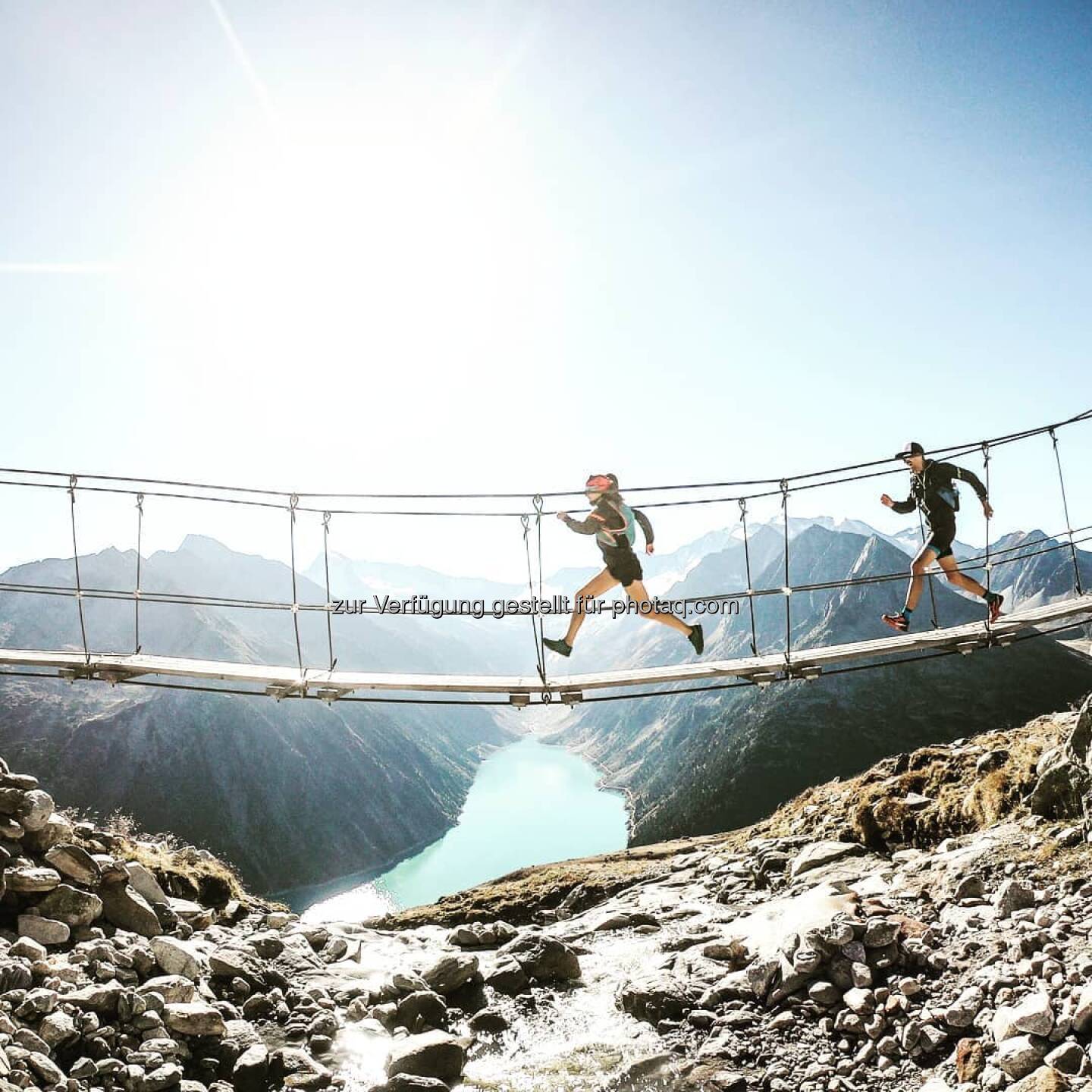 Die traumhafte Kulisse des Schlegeis Stausees erwartet euch beim Schlegeis 3000 Skyrace & Trailrun 2019! Sichert euch die letzten Startplätze, schnürt eure Laufschuhe und los gehts am 13. Juli ...  ♡ the best view comes after the hardest climb ♡

most fun on the bridge: be sure to have someone directly behind you >> BOUNCE!

save the date || 13.07.2019 ||
get registered on www.schlegeis3000.run

#olpererhütte #bridge #bounce #view #epic #schlegeis3000run #skyrace #comingsoon #bepartofit #seeyou #racing #skyrunning #speedup #lake Source: http://facebook.com/verbund