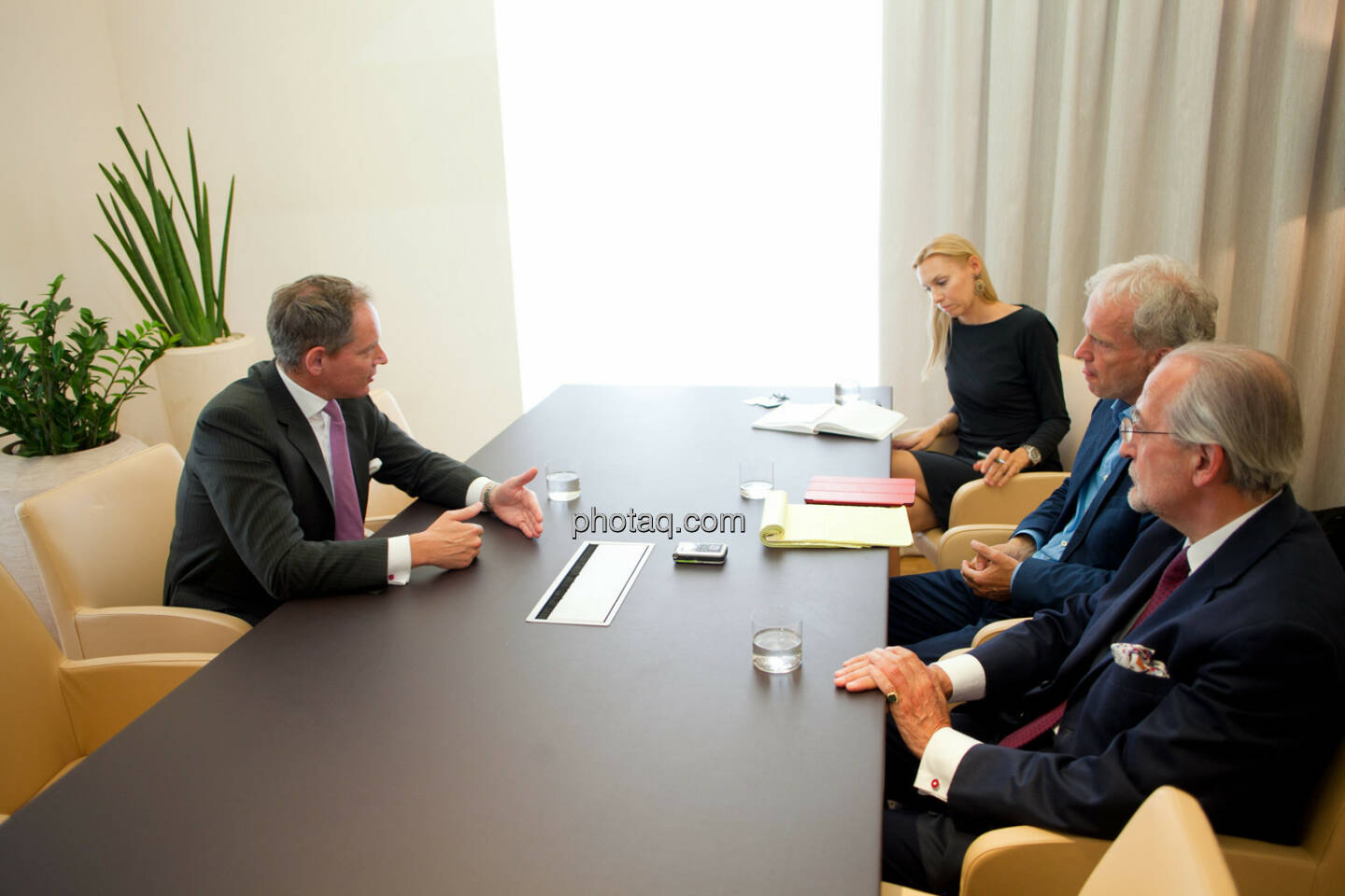 Robert Löw (LLB Österreich), Theresa Böhler (LLB Östereich), Christian Drastil (BSN), Manfred Waldenmair (be.public)